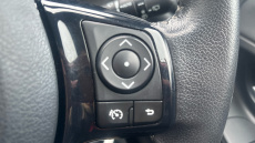 Toyota Yaris 1.5 VVT-i Design 5dr Petrol Hatchback